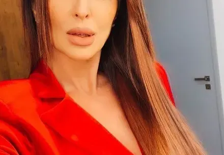 Какво се случва с очите на Глория?