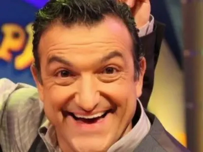 Картините на Зуека станаха ТОТАЛЕН ХИТ! Продаде 11 само за час! (СНИМКИ)