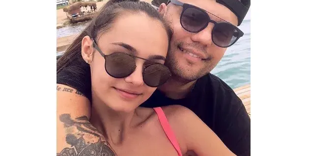 Кристо следи непълнолетното си гадже с приложение