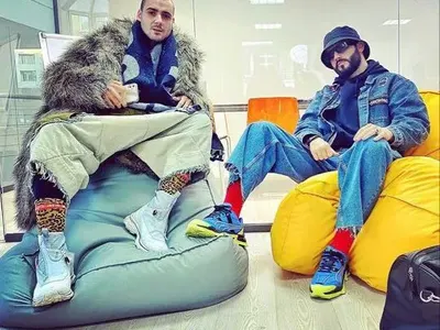 Лорд Евгени Минчев в акция: На Венци и Искрата им е спаднал….модният имунитет, Луиза Григорова - моден портрет с шест крака и още +СНИМКИ