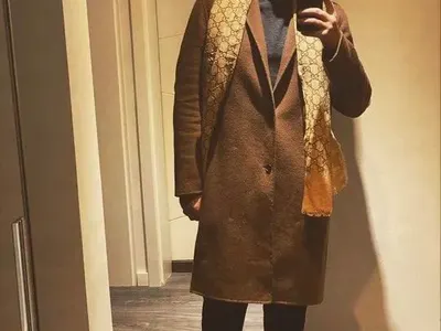 Лорд Евгени Минчев в атака: Илчев - между мистър Бийн и църковен деятел, Михаела - в гащите на Шейкин Стивънс и още + СНИМКИ