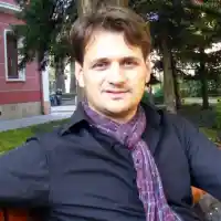 Мариан Бачев оборудва болница с апаратура