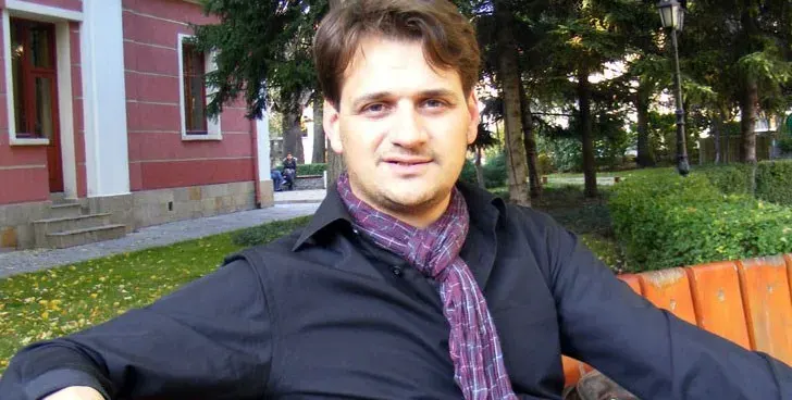 Мариан Бачев оборудва болница с апаратура