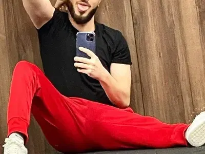 Нисичкият Криско напомпа бицепси за по-мъжествен вид