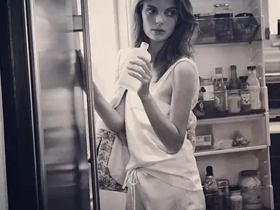 Нора Шопова е бременна! Коремчето на водещата подозрително се е заоблило