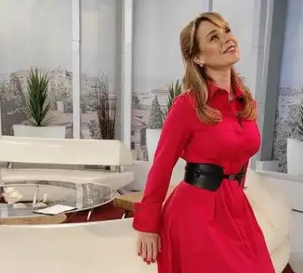 Ново 20! Мира Добрева стана монахиня! (Записа богословие)