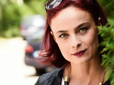 Повалената от COVID-19 Йоана Буковска: Нито се подобрявам, нито се влошавам!