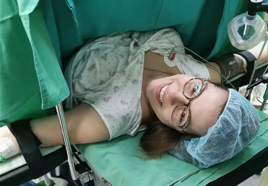 Радина Думанян роди и кръсти бебето на себе си