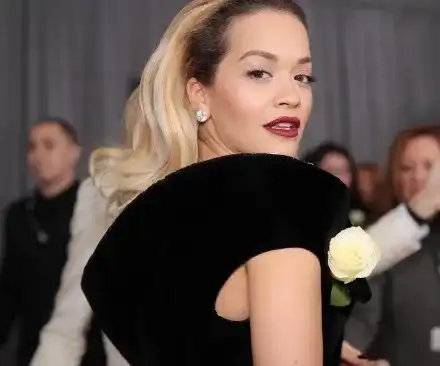 Рита Ора БЛОКИРАНА у нас