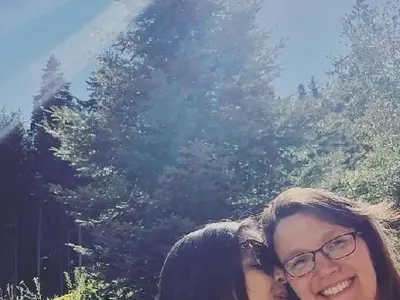 ШОК! Бившата на Ивайло Захариев върти любов с жена