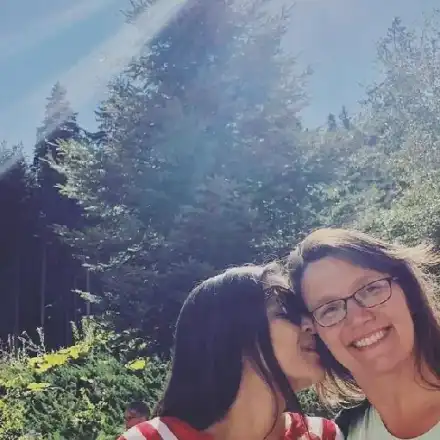 ШОК! Бившата на Ивайло Захариев върти любов с жена