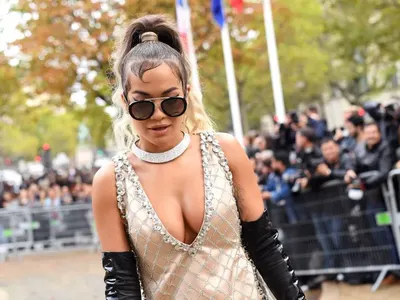 Ще става нашенка! Рита Ора си хареса къща в пернишко село!