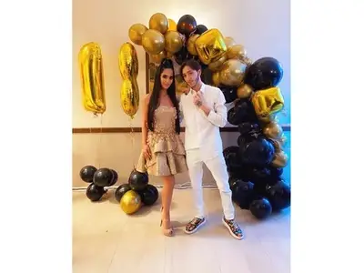 Щур купон организира Бони за 18-ия рожден ден на дъщеря си, въпреки пандемията (Снимки)