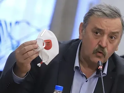 Снахата на проф. Кантарджиев – топкрасавица (Снимки)