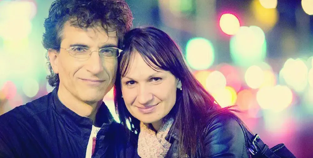 Стунджи стана мъж под чехъл, новата му го върти на малкия си пръст