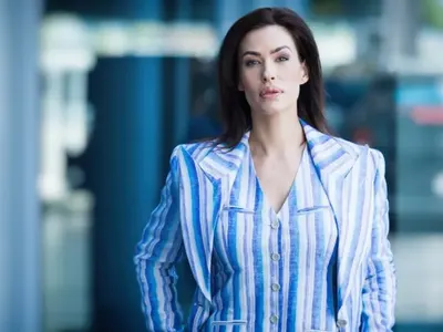 Теди  Велинова съска срещу моделките