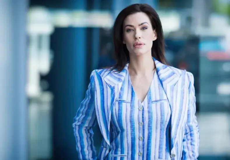 Теди  Велинова съска срещу моделките