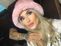 Тита с обсебваща връзка! (Недко Николов я задушава)