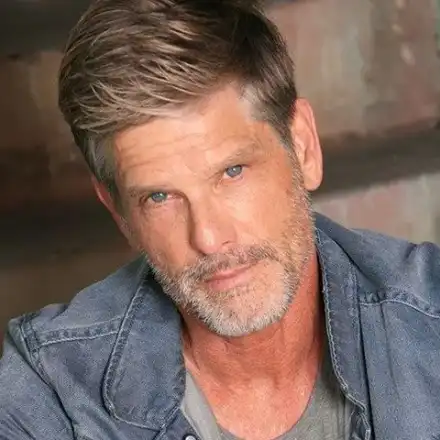 Торн Форестър от „Дързост и красота“ си купува къща у нас! Снима се в бг сериал