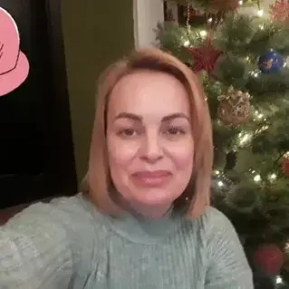 Векилска се върна на работа след Ковид-19, но още е зле