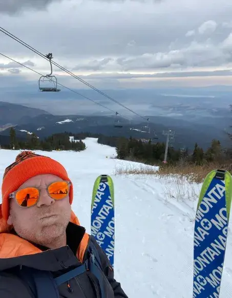 Вергов атакува Ястребец на ски