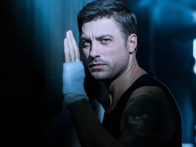 Владо Карамазов изкара тайно коронавируса (Актьорът се натровил с тиква, не усетил, че е развалена заради липсата на обоняние)