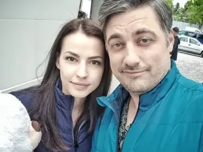 Владо Карамазов и сестра Райкова - все така близки и извън „Откраднат живот”