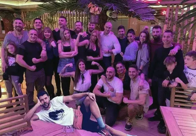 Звездите от „Игри на волята“ газят мерките,  не са чували за маски и дистанция (Снимки)