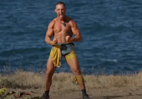 100 бона глоба за Тодор от Игри на волята