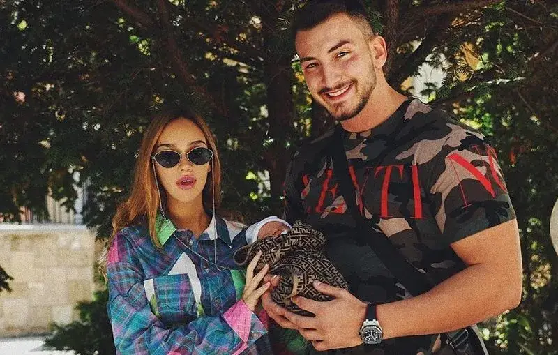 Биляна Лазарова ПРОГОВОРИ за раздялата: Баща на сина ми ме ТОРМОЗЕШЕ! (Булимията й се влошила)