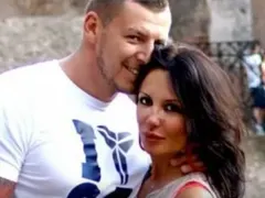 Боби Ръгбиста глези Никита с нов лукс апартамент (Снимки)