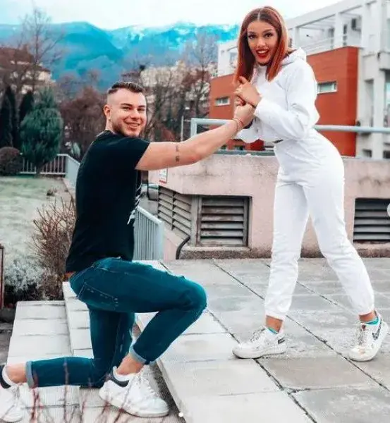 Диона би шута на Торино