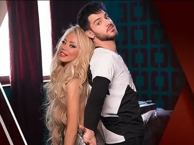 Емрах заби по-възрастна колежка! Няма да повярвате коя е певицата до сина на Стораро