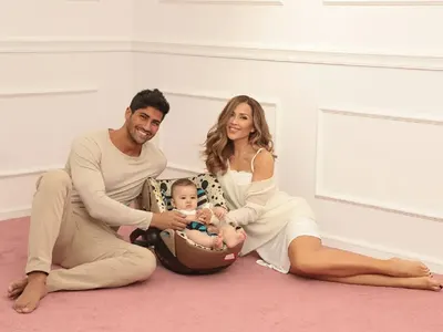 Енджи Касабие заселва ЦЯЛАТА СИ РОДА в София