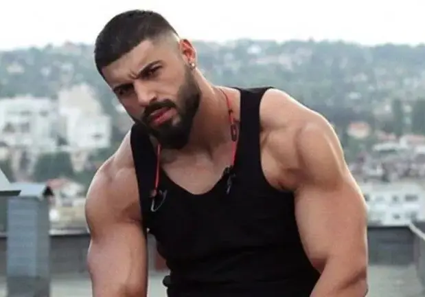 Фики не се отказва от поп фолка