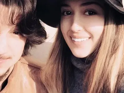 И Гала става баба! Вижте как Мари и синът на  Джуджи сюрпризираха водещата