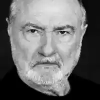 Капитан Петко Войвода щъка по чехли в големия студ