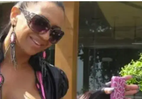 Коронавирусът тръшна самотната Мейзер, миската с кислороден апарат у дома