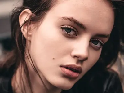 Криста по стъпките на Мария Бакалова