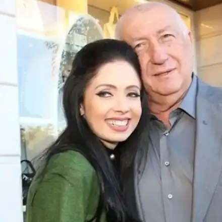 Майкъл Чорни в тежък развод – бившата му го съди за 25 млн. долара + снимка на младото му гадже