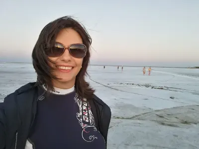 Милена Милотинова си продава имота, за да е по-далече от колежката си Ани Салич