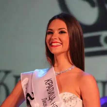 „Мис България“ 2018 пребори коронавируса