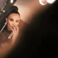 Николета Лозанова скочи на изкуствените: Красиви сте и без фотошоп! (Вижте я без корекции)