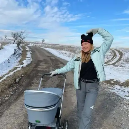 Николета Маданска влезе във форма с бебешки разходки