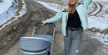 Николета Маданска влезе във форма с бебешки разходки