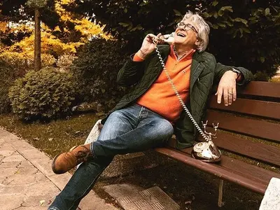 Орлин Горанов колекционира стари телефони!