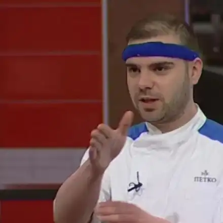 Помните ли Пецата от „Хелс китчън“? Вижте къде работи днес!