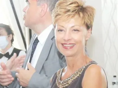 Радина Червенова вече е пенсионерка ( С Коко Каменаров си дадоха втори шанс)