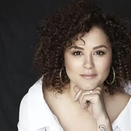 Щерката  на Гюзелев яхна мощен мотор