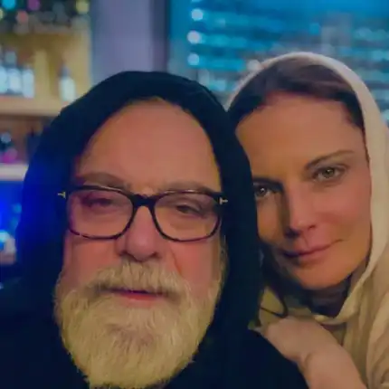 Теодора Духовникова се обясни в любов на Владо Пенев